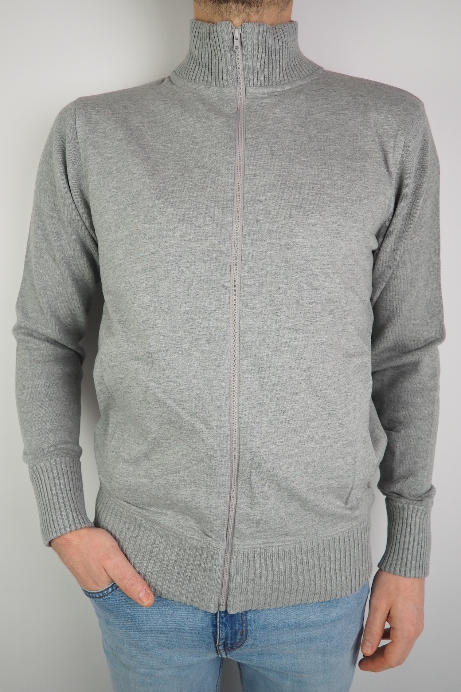 Jacke (versch. Grössen)