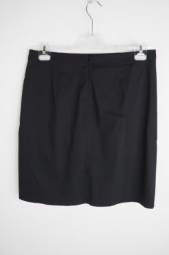 Alternative view of Comma Rock Gr. L