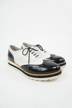 Tamaris Schnürer Gr. 41