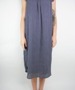 Alternative view of Kleid Gr. L