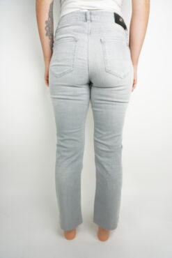 Alternative view of BOGNER Jeans Gr. 30/32