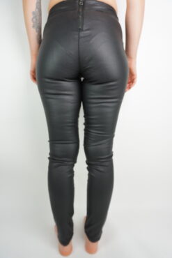 Alternative view of Cream Hose Gr. M