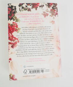 Alternative view of Helenas Geheimnis von Lucinda Riley