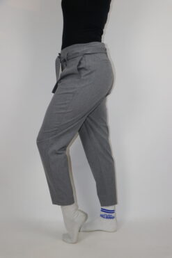 Alternative view of Hose Gr. 42