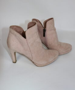 Alternative view of Heels Gr. 37
