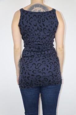 Alternative view of Topkleid Gr. ca M