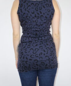 Alternative view of Topkleid Gr. ca M