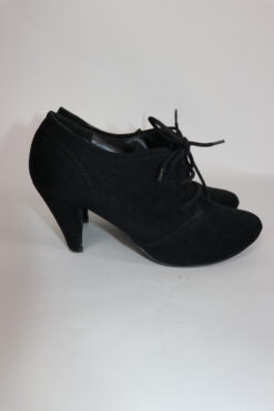 Alternative view of Heels Gr. 37