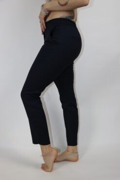 Alternative view of Hose Gr. M