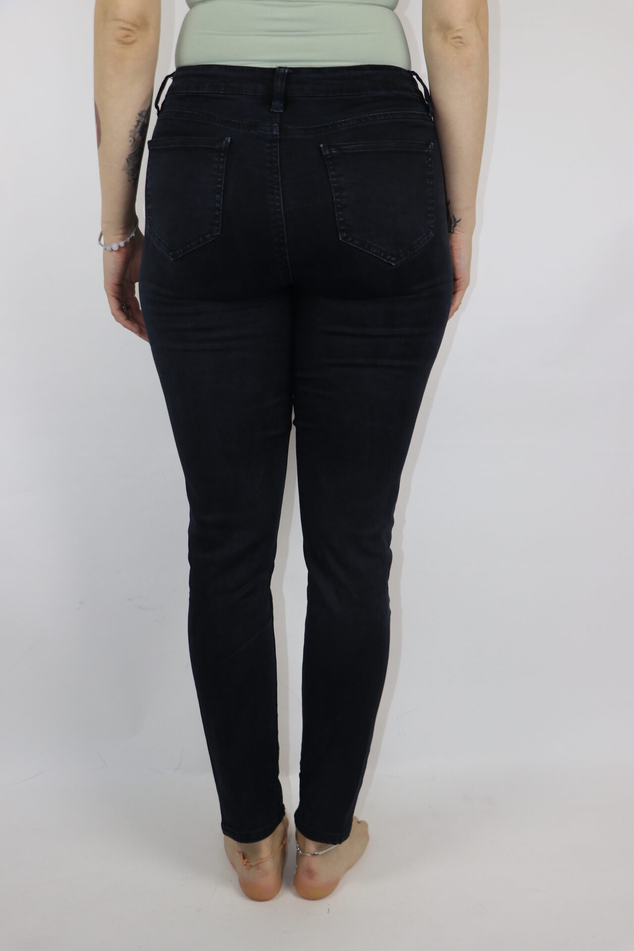 Jeans Gr. 6/28 (ca S) – Bild 3