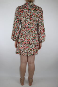 Alternative view of Kleid Gr. ca S