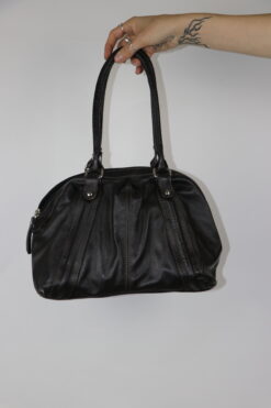 Alternative view of Tasche