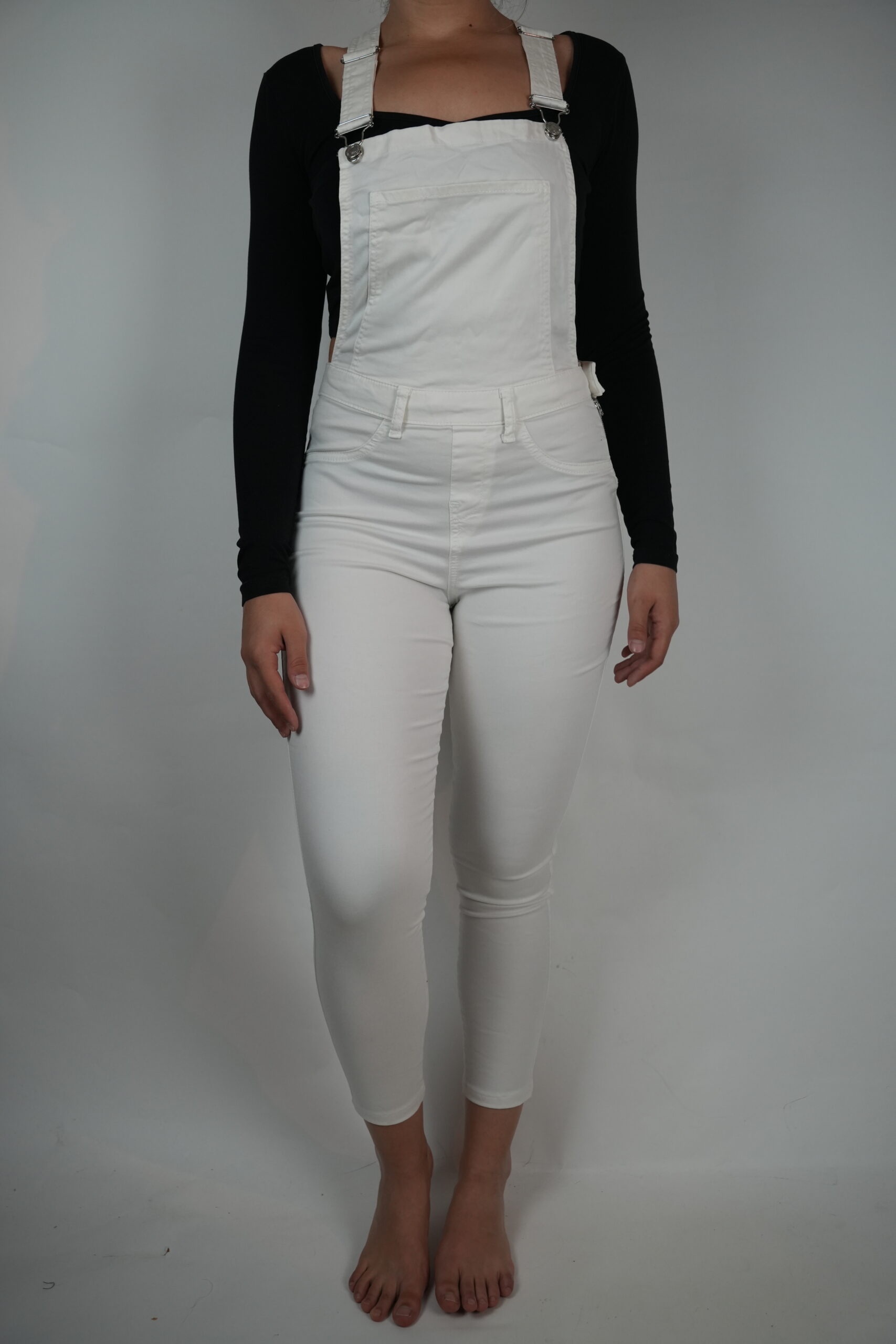 Jeans Latzhose Gr. 38 (eher klein)
